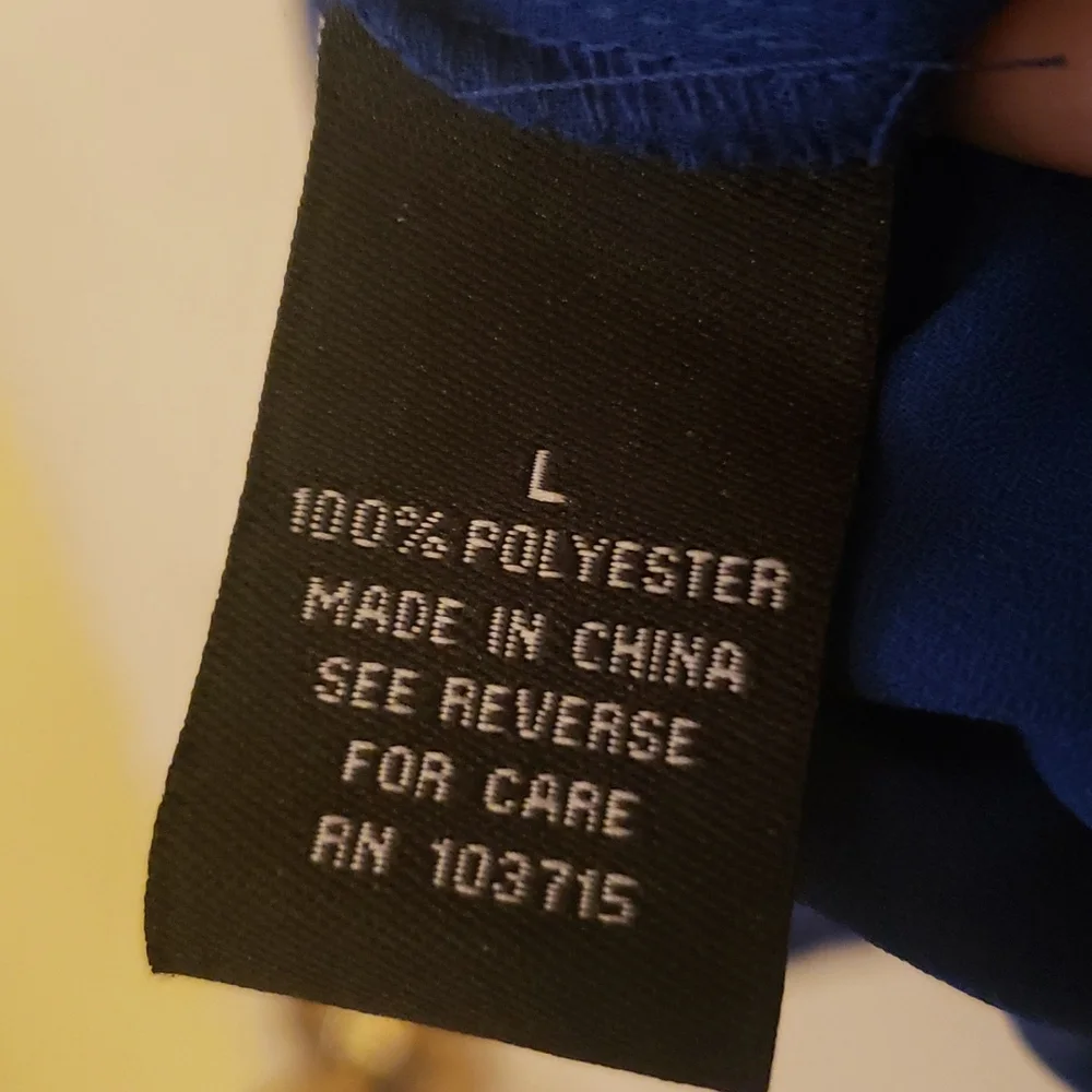 Top - Picture 6 of 7